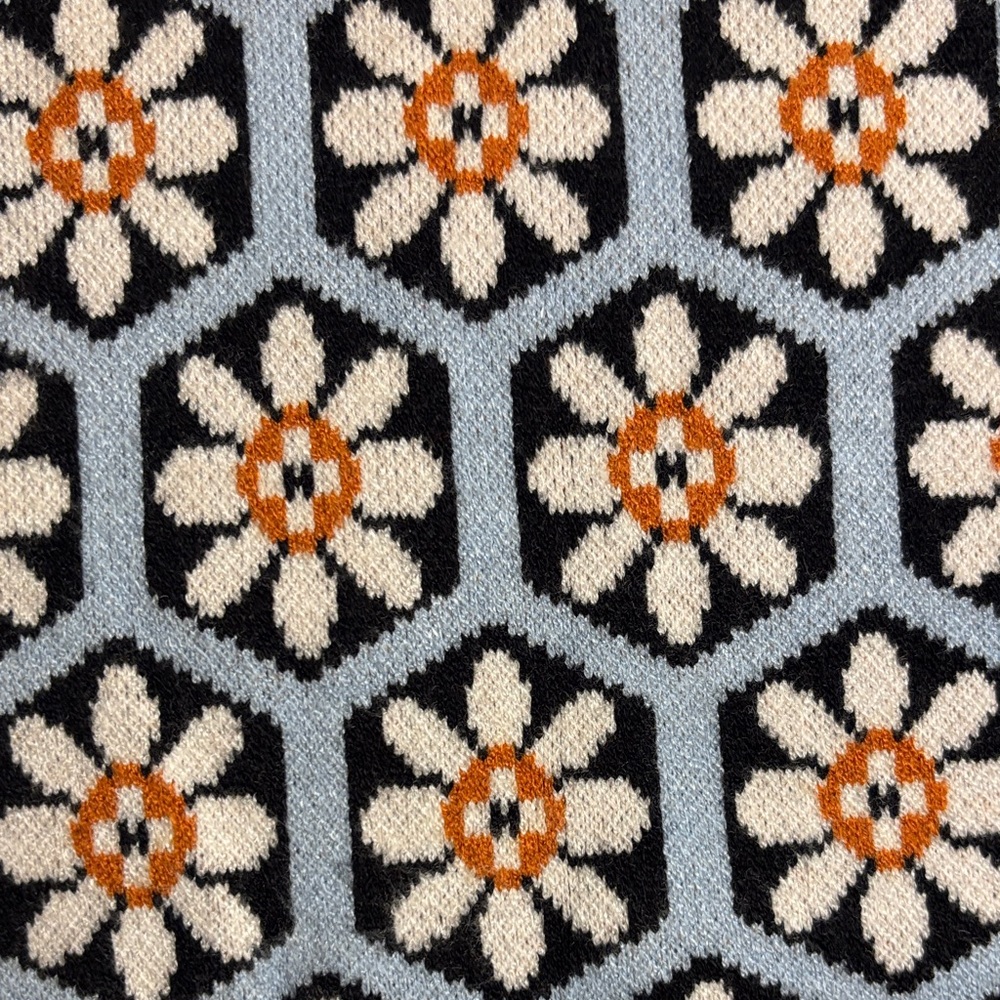 Maeve by Anthropologie Mock Neck Retro Daisy Pattern Sweater - Picture 4 of 6